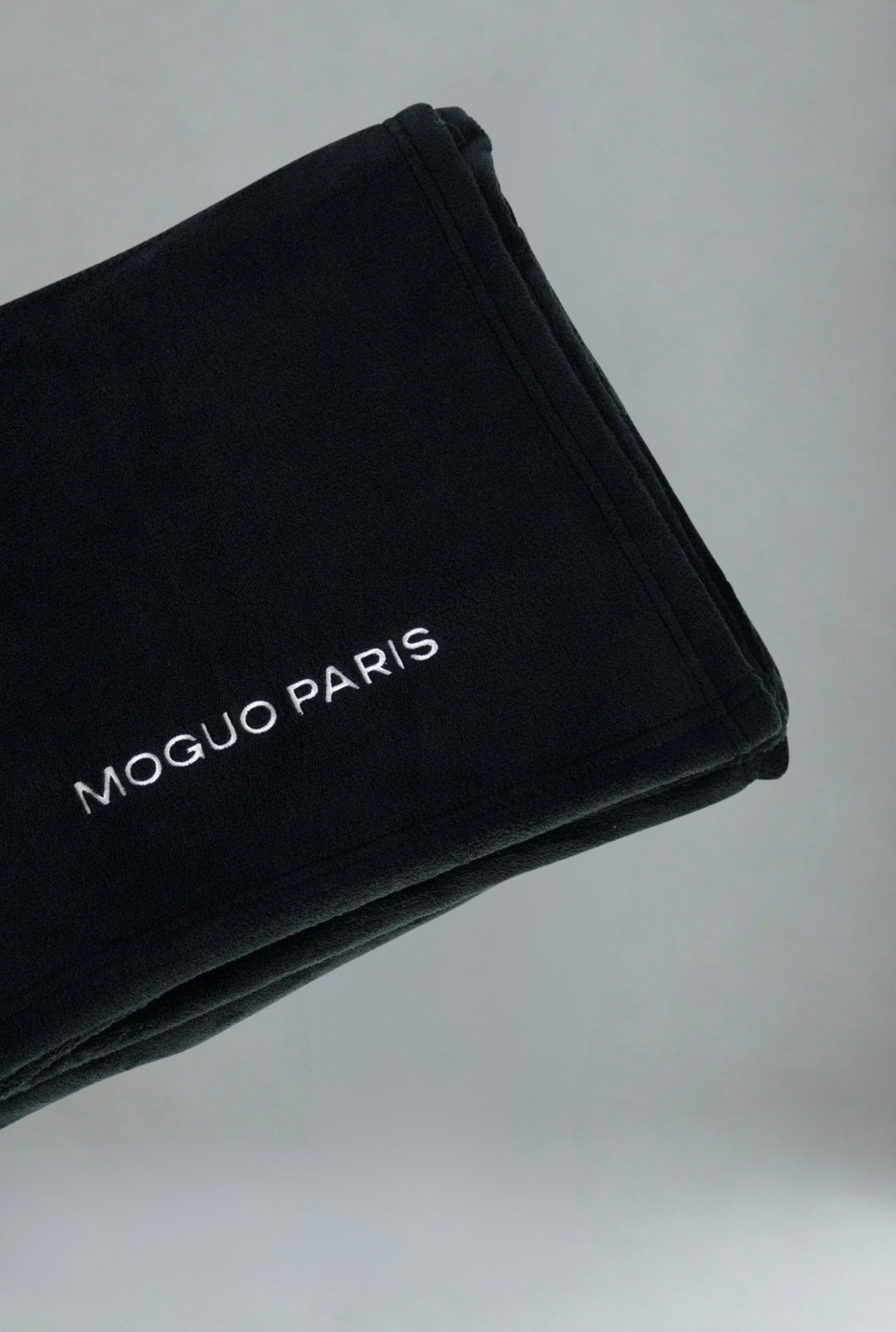 Plaid noir ultra-doux & chaud 180cm x 170 cm